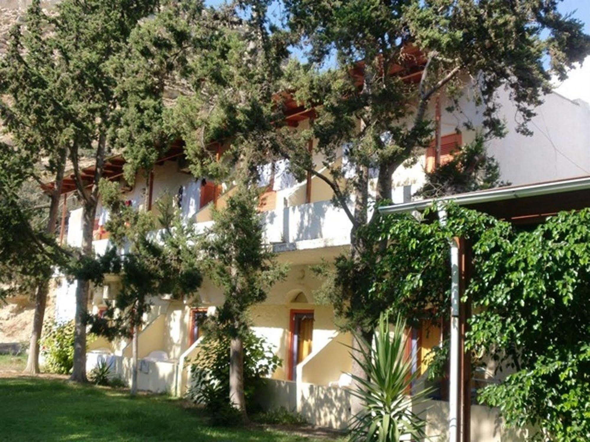 Hotel Neos Matala Экстерьер фото